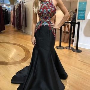 Pageant/prom gown